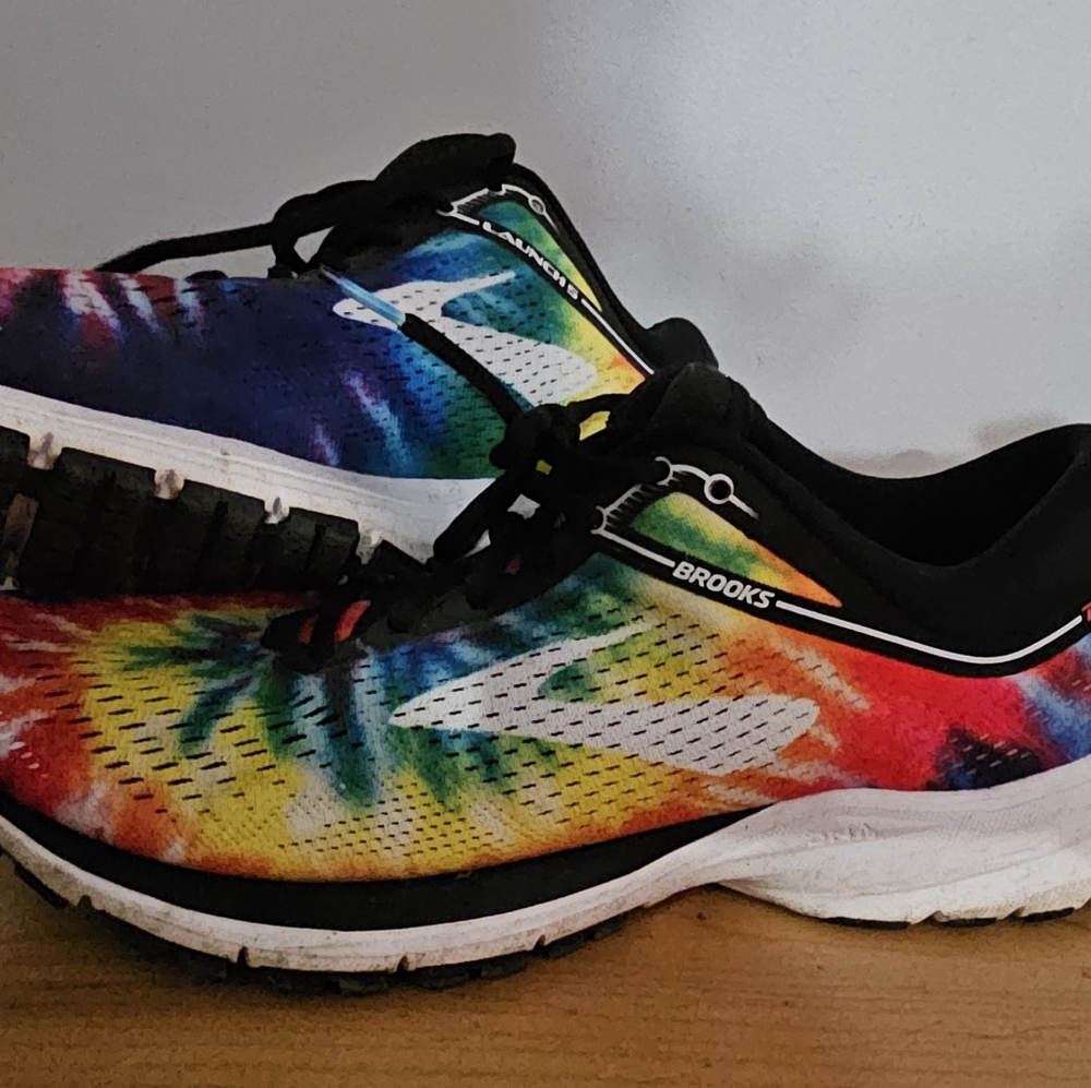 Brooks Launch 5 Special Edition